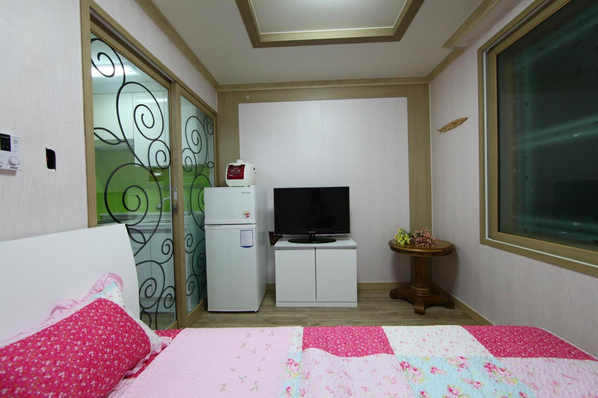 Boryeong Daecheon High Pension Room photo